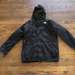The North Face boys ski jacket, size XL (18/20). In great condition.